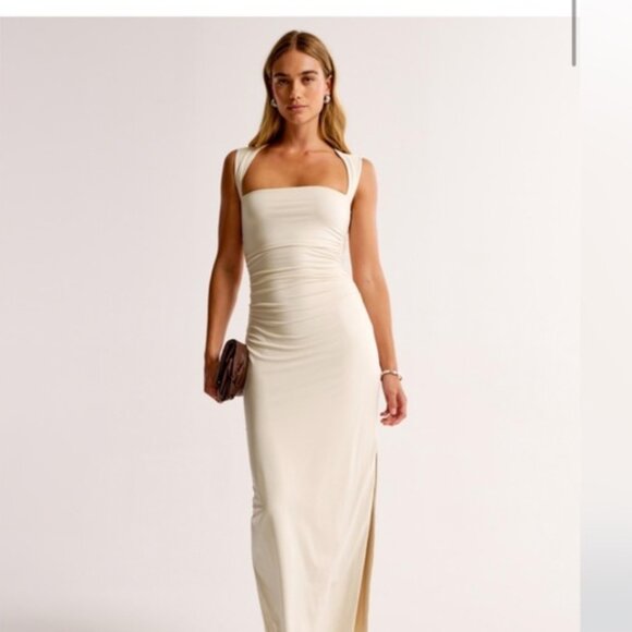 Abercrombie & Fitch Dresses & Skirts - Abercrombie & Fitch Cream Maxi Dress